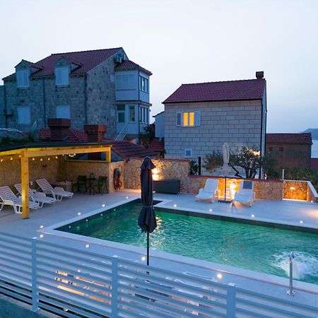 Holiday Home Swiss 챠브타트 외부 사진