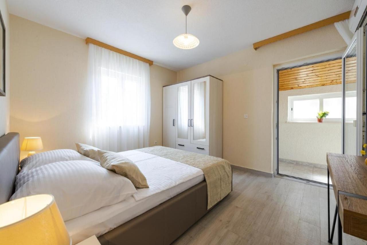 Holiday Home Swiss 챠브타트 외부 사진