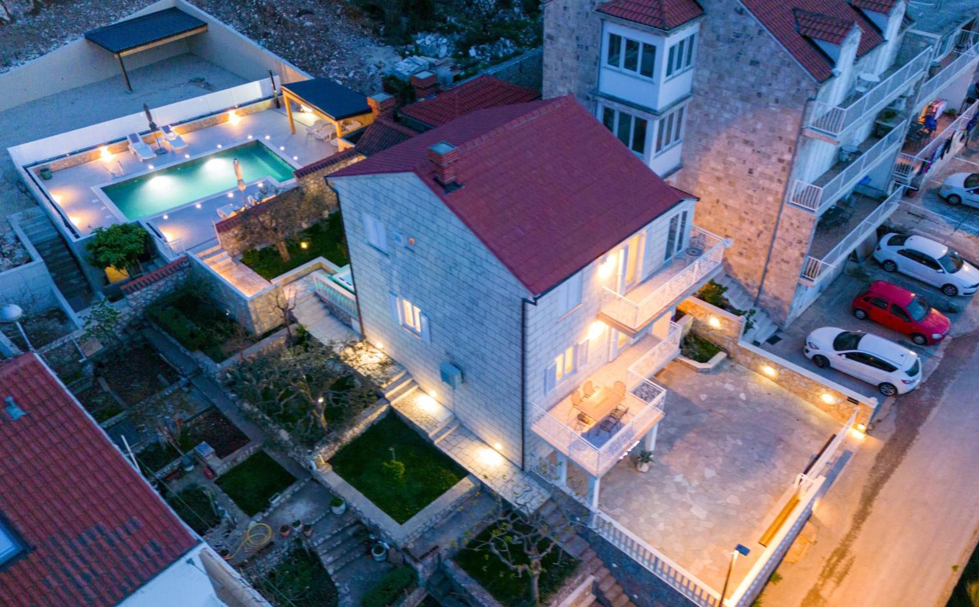 Holiday Home Swiss 챠브타트 외부 사진