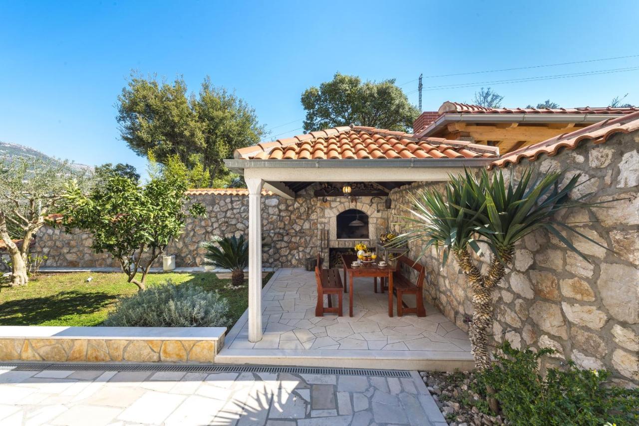 Holiday Home Swiss 챠브타트 외부 사진